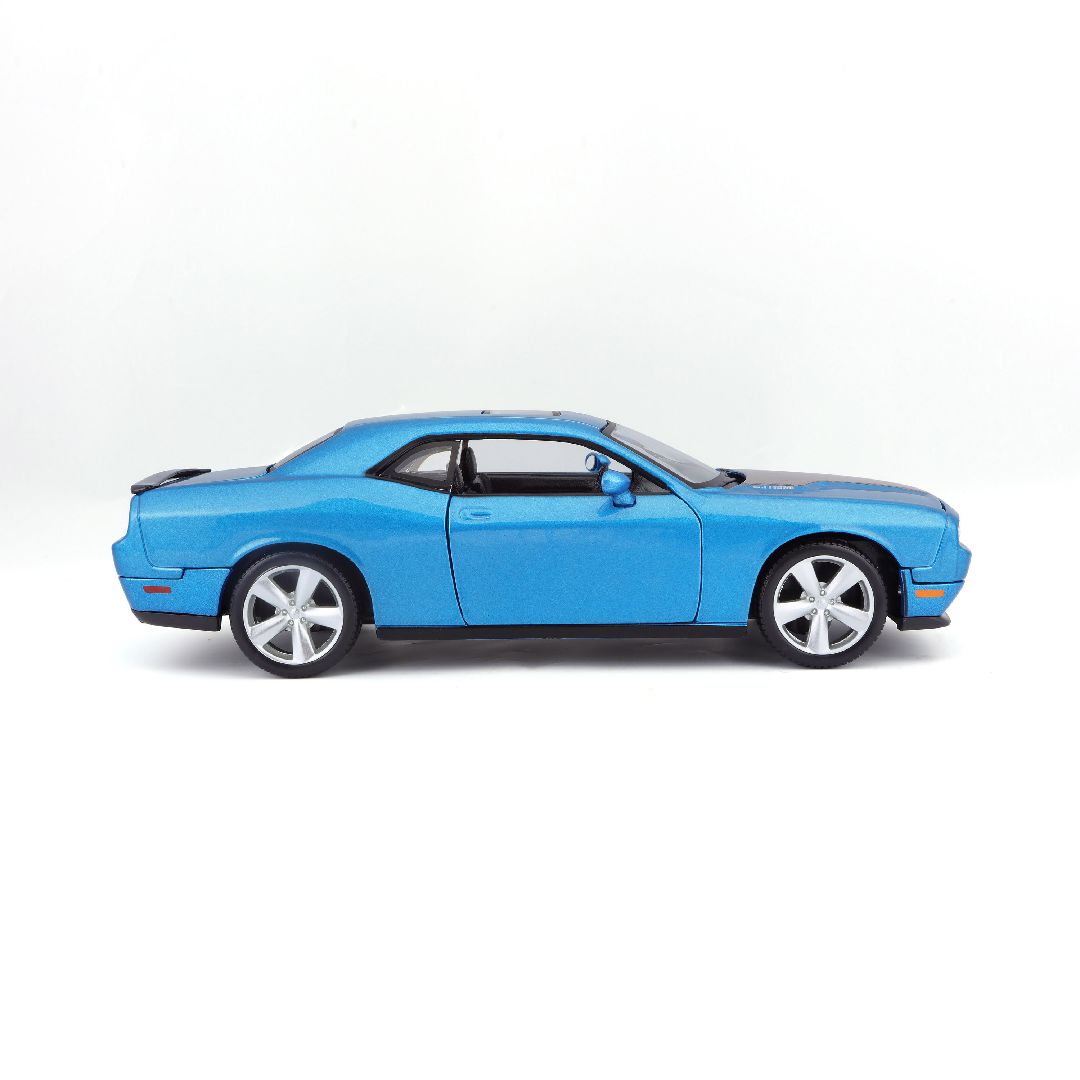 Maisto 1/24 SE 2008 Dodge Challenger SRT8 (Metallic Blue)