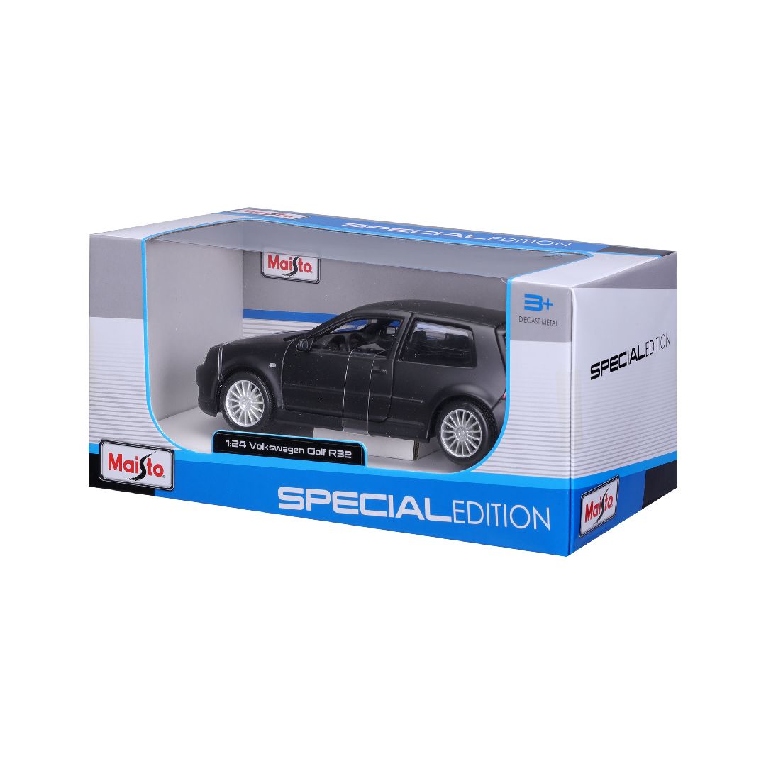 Maisto 1/24 SE Volkswagen Golf R32 - Dull Black