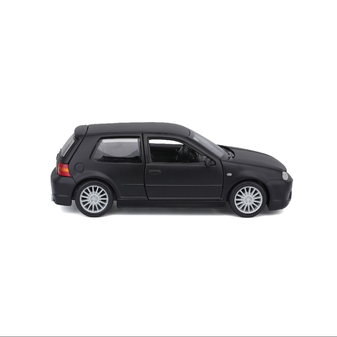 Maisto 1/24 SE Volkswagen Golf R32 - Dull Black