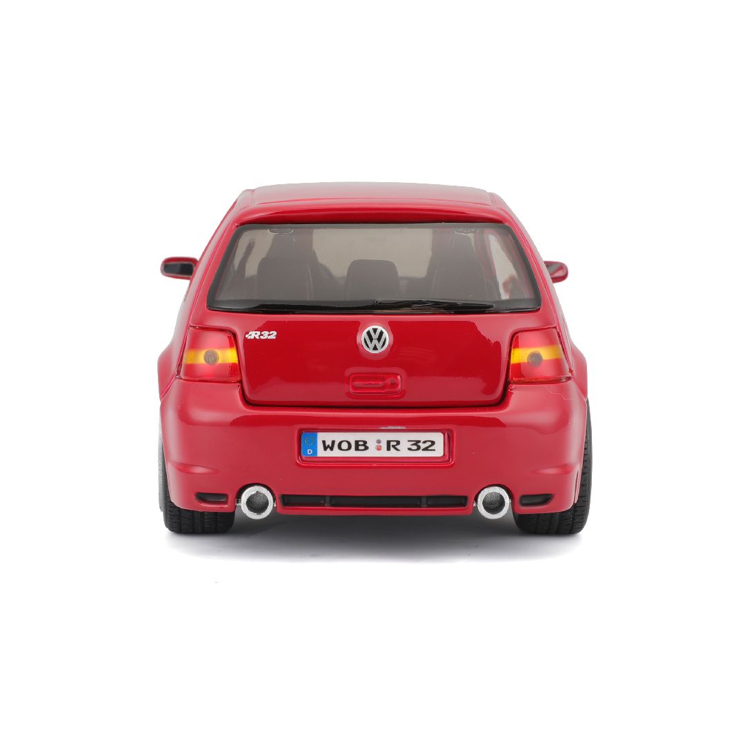 Maisto 1/24 SE Volkswagen Golf R32 - Red