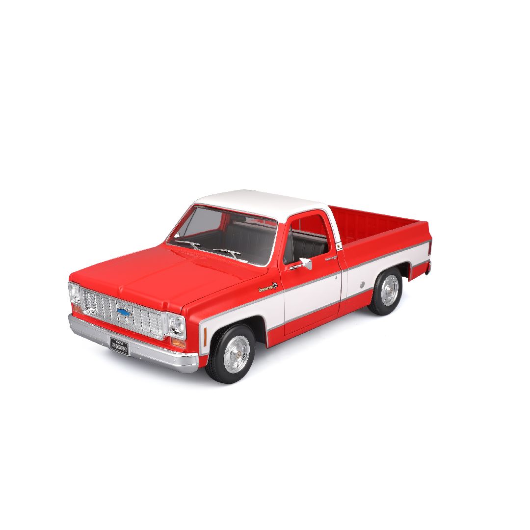 Maisto 1/18 SE 1974 Chevrolet C10 Cheyenne Super - Red/White