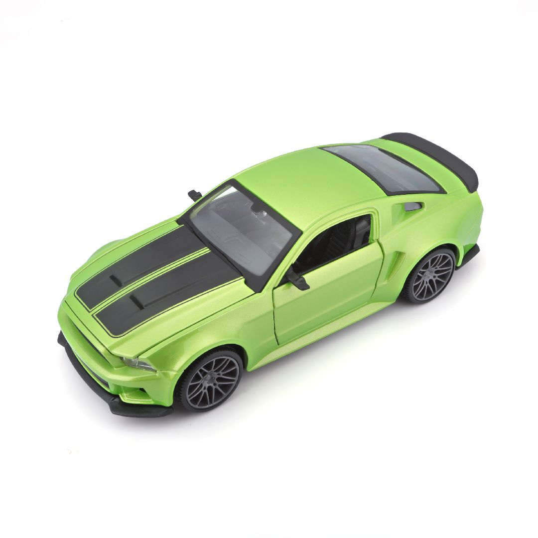 Maisto 1/24 SE 2014 Mustang Street Racer - Metallic Light Green