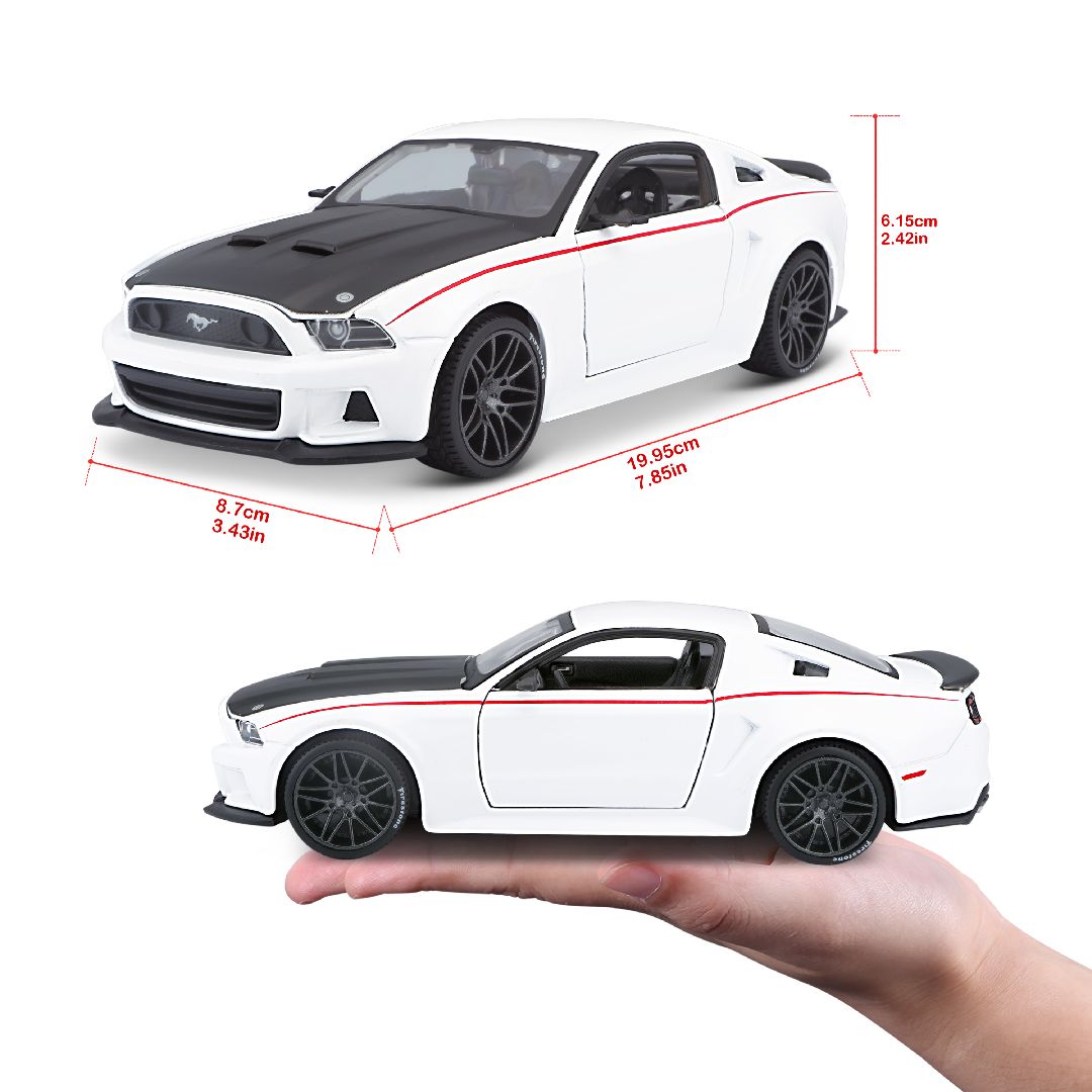 Maisto 1/24 SE 2014 Ford Mustang Street Racer - White