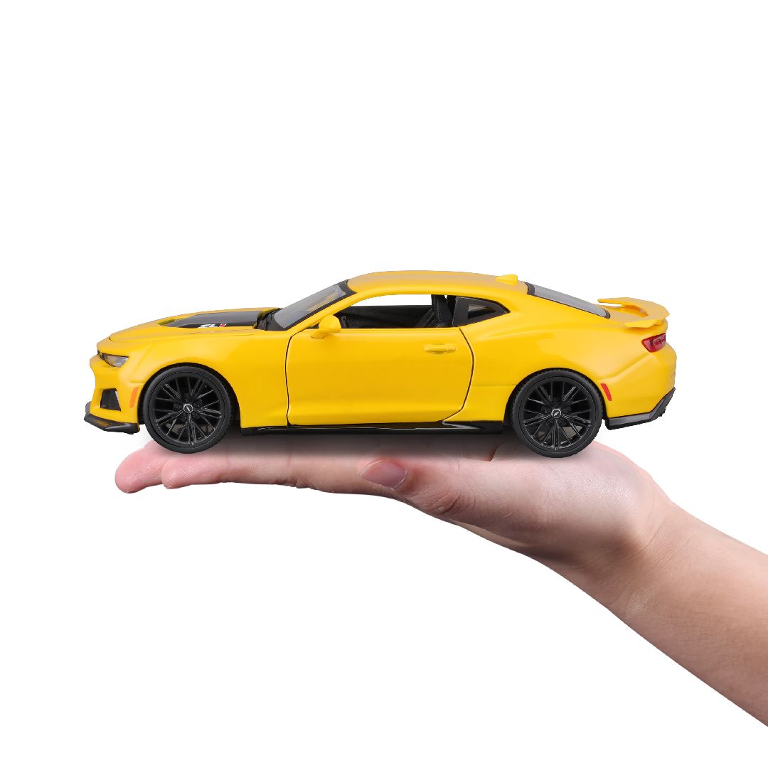 Maisto 1/24 SE 2017 Chevrolet Camaro ZL1 - Metallic Yellow