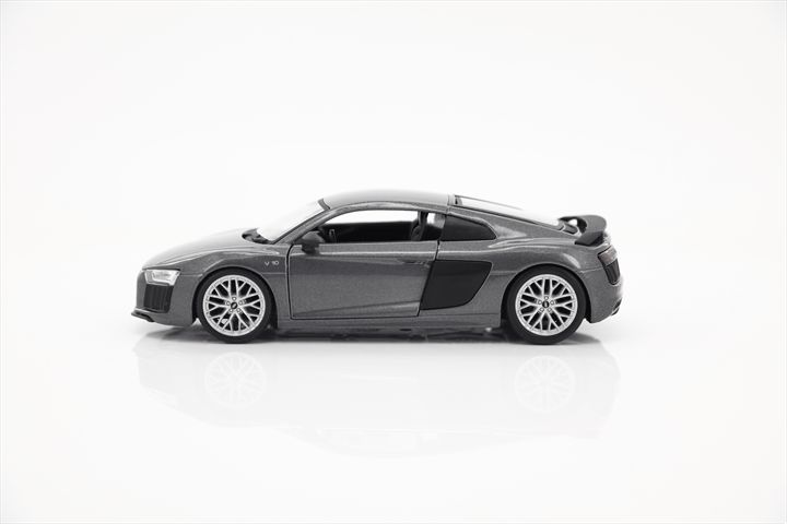 Maisto 1/24 SE Audi R8 V10 Plus - Grey