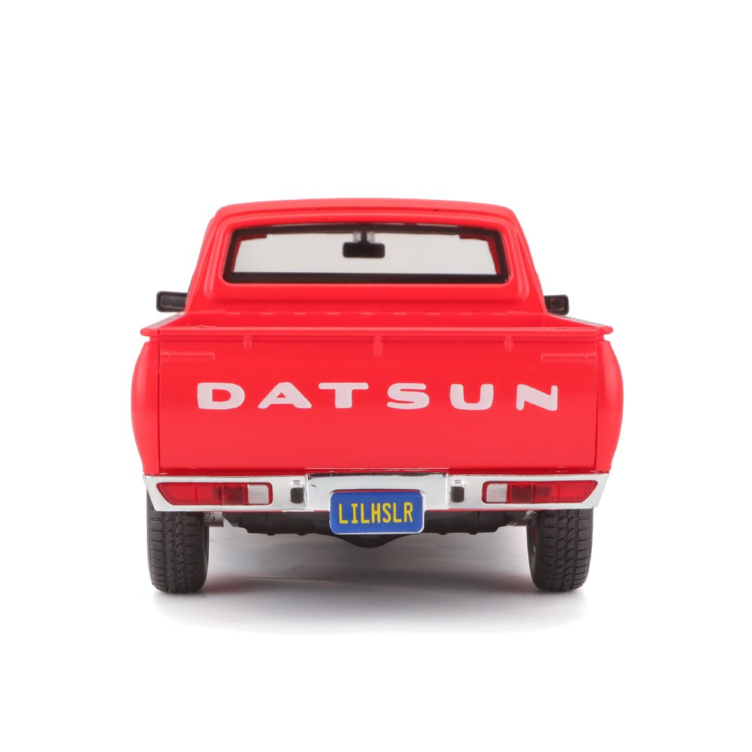 Maisto 1/24 SE 1973 Datsun 620 Pick-up (Red)