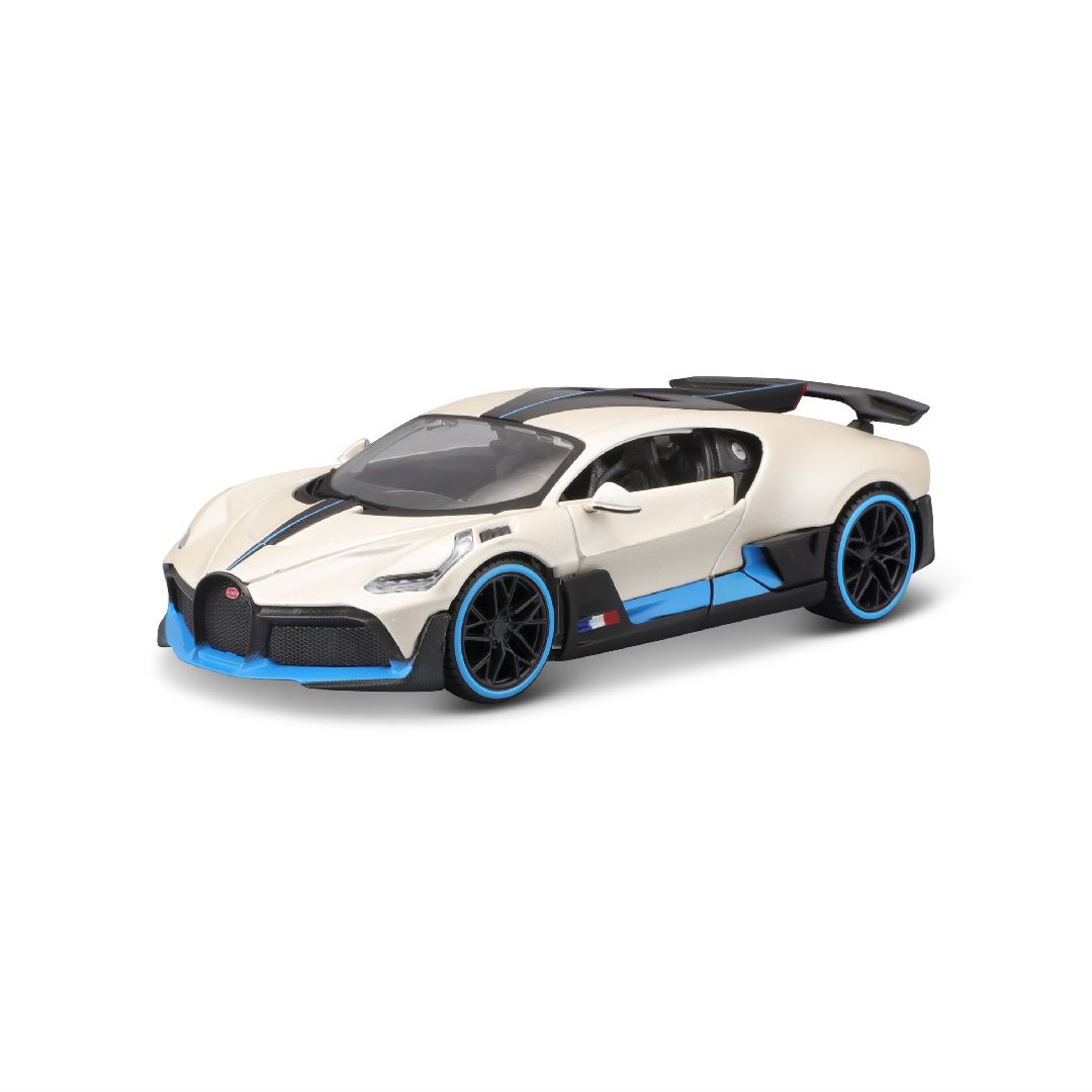 Maisto 1/24 SE Bugatti Divo - Met White