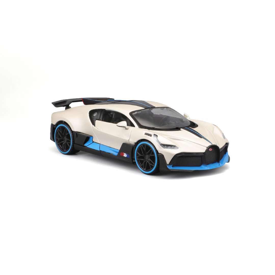 Maisto 1/24 SE Bugatti Divo - Met White