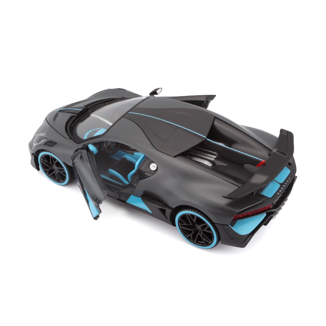 Maisto 1/24 SE Bugatti Divo (Charcoal/Blue)