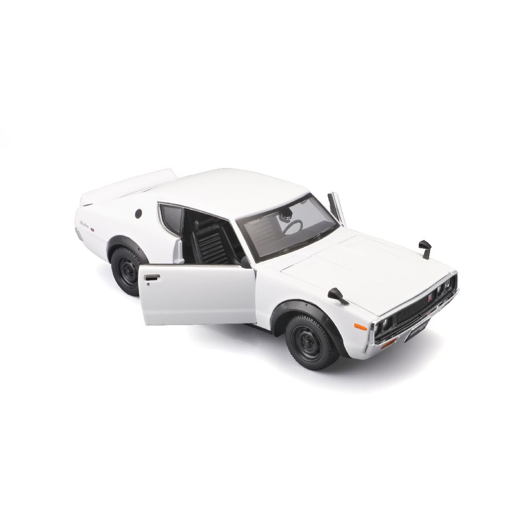Maisto 1/24 SE 1973 Nissan Skyline GT-R - White