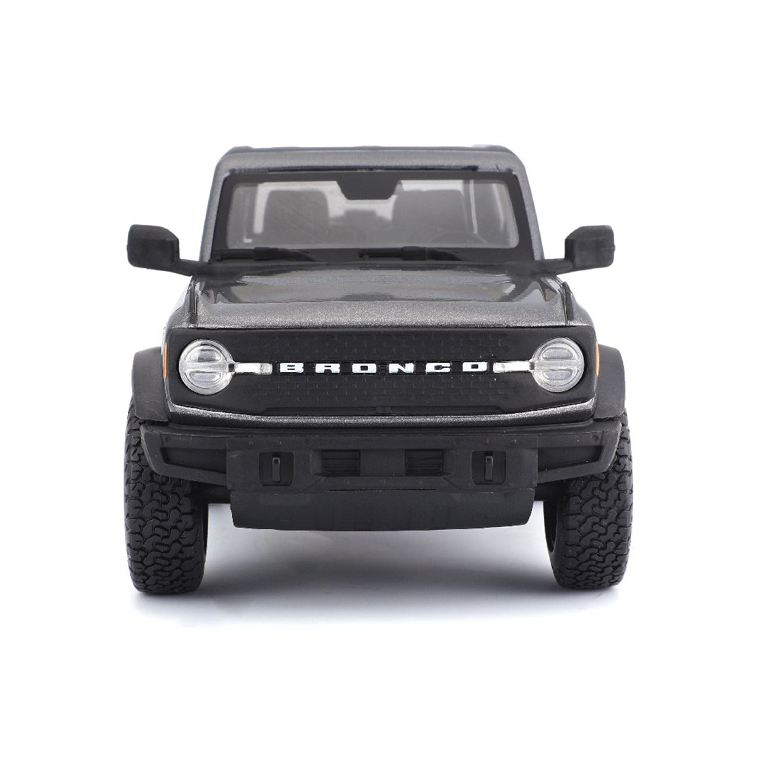 Maisto 1/24 SE 2021 Ford Bronco Badlands 2 dr. - Grey