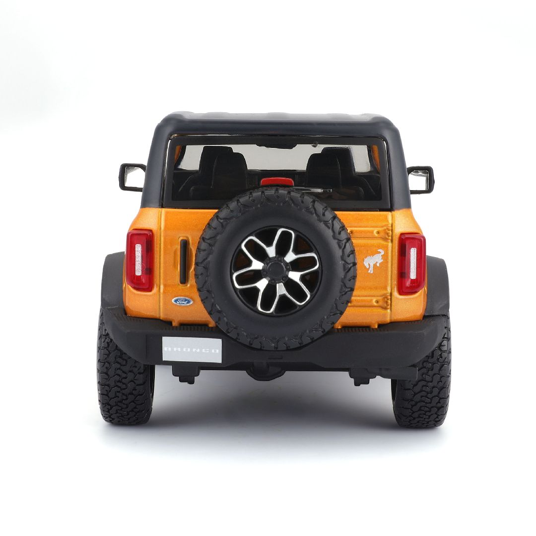 Maisto 1/24 SE 2021 Ford Bronco Badlands 2 dr. - Orange