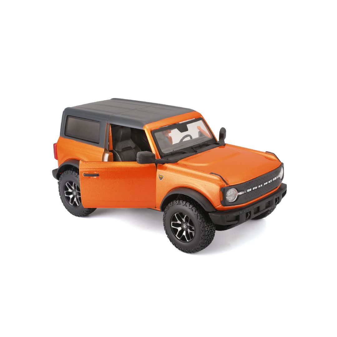 Maisto 1/24 SE 2021 Ford Bronco Badlands 2 dr. - Orange
