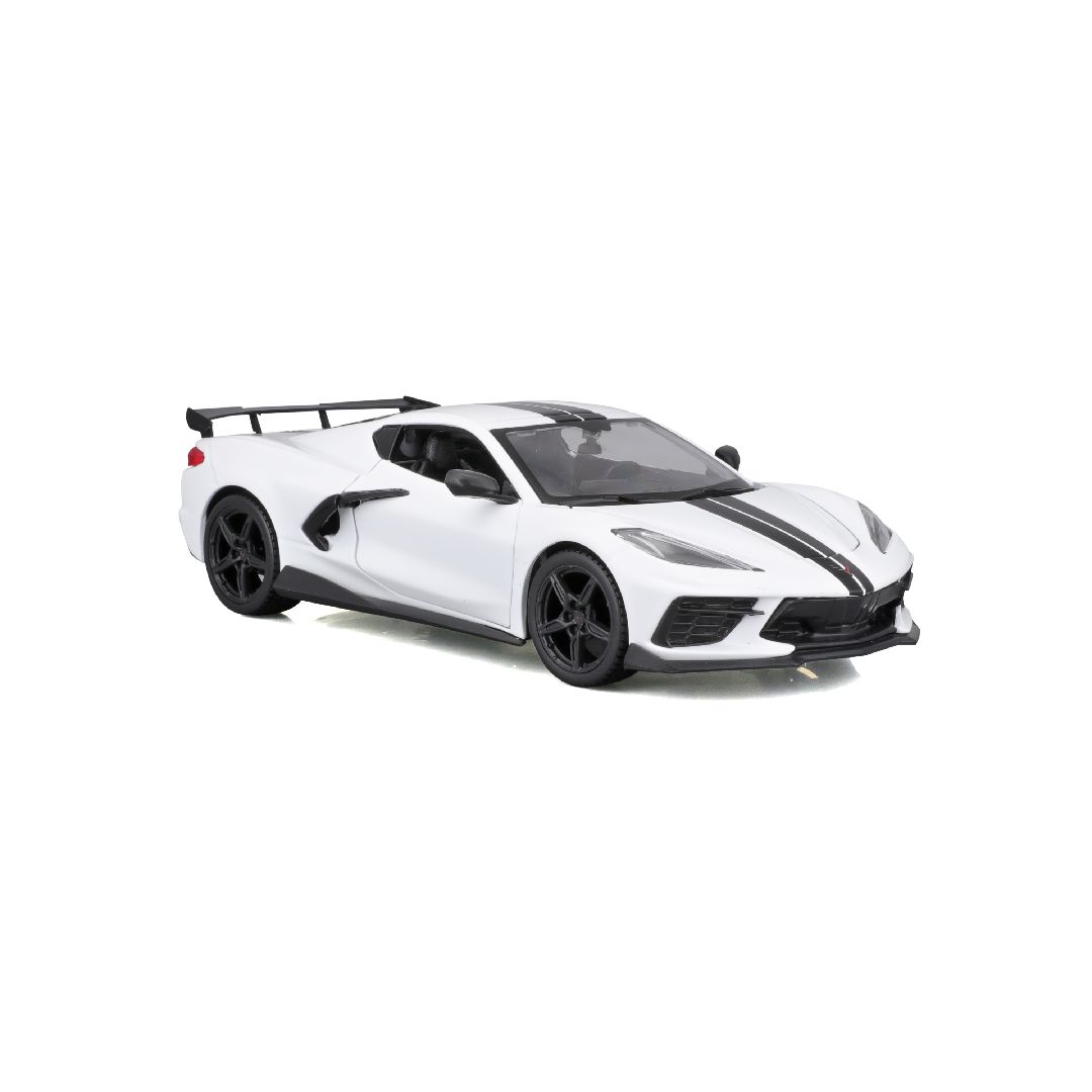 Maisto 1/24 SE 2020 Corvette Stingray Coupe High wing - White
