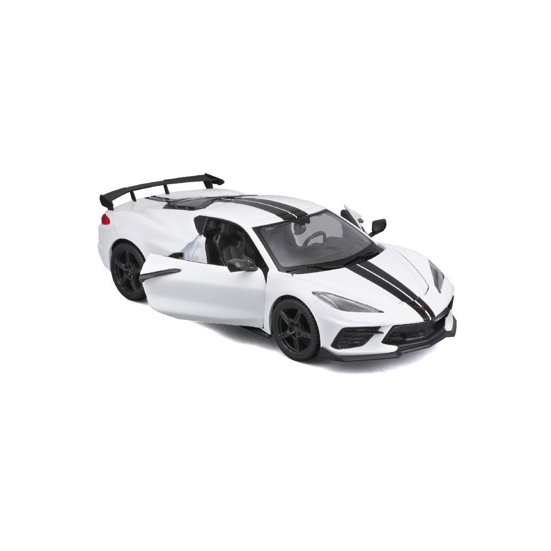 Maisto 1/24 SE 2020 Corvette Stingray Coupe High wing - White