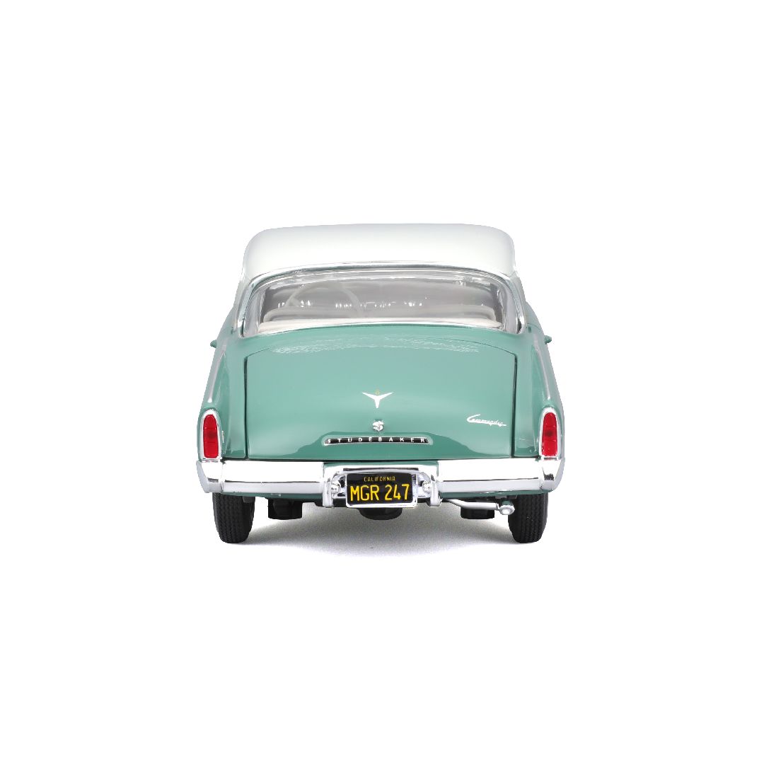 Maisto 1/18 SE 1953 Studebaker Starliner - Mint Green