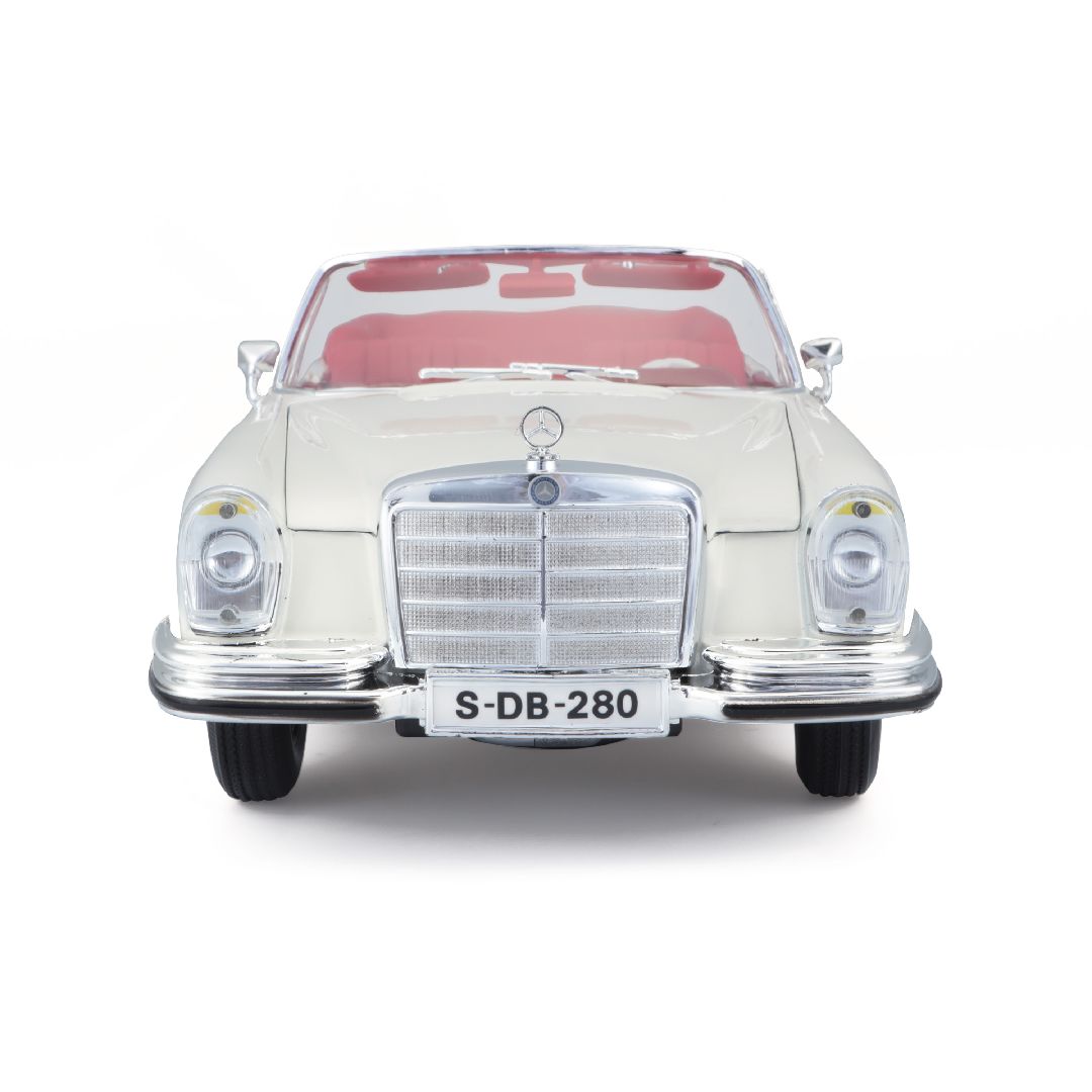 Maisto 1/18 SE 1967 Mercedes-Benz 280SE Cabrio - Cream