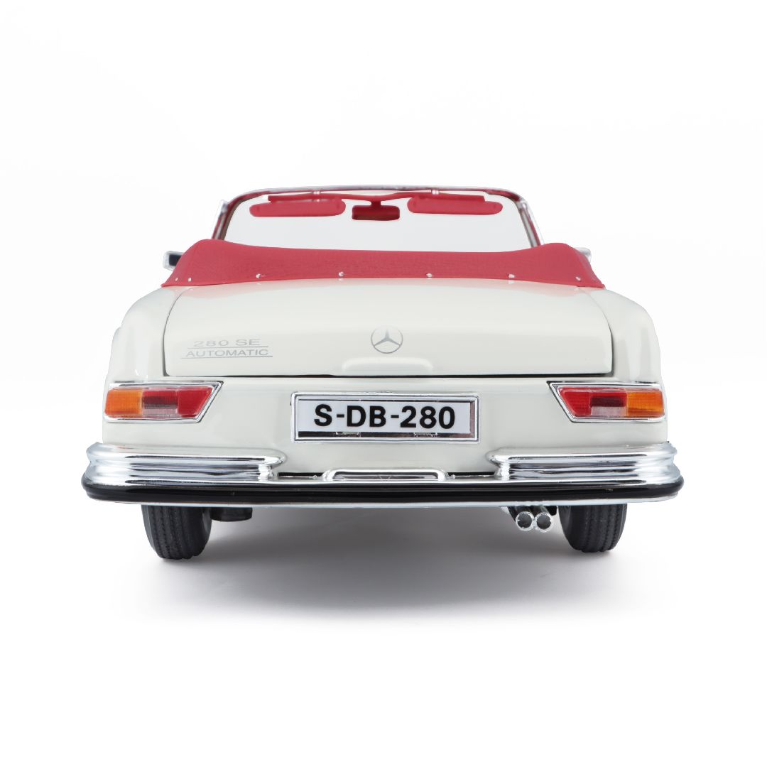 Maisto 1/18 SE 1967 Mercedes-Benz 280SE Cabrio - Cream