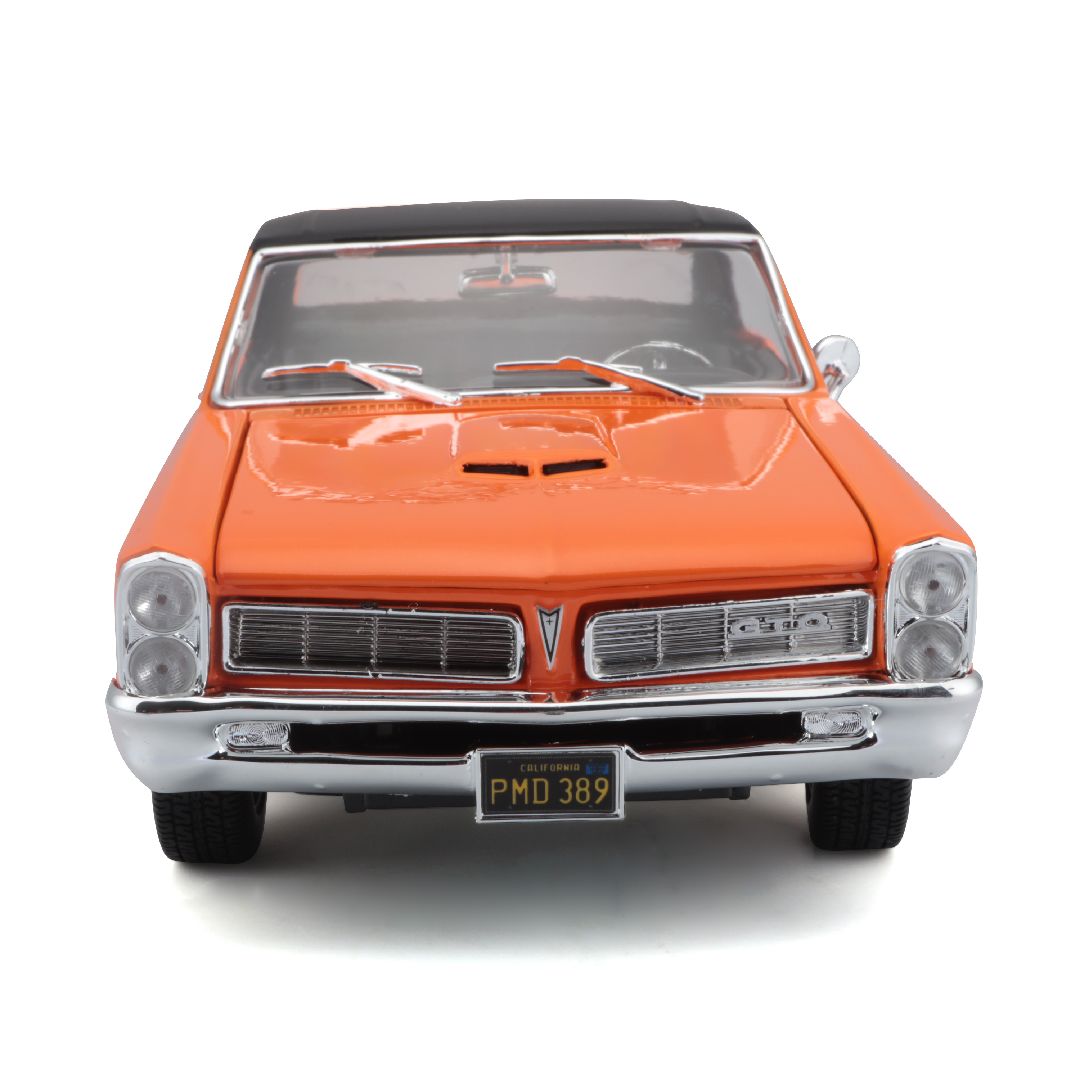 Maisto 1/18 SE 1965 Pontiac GTO (Hurst Edition) - Orange