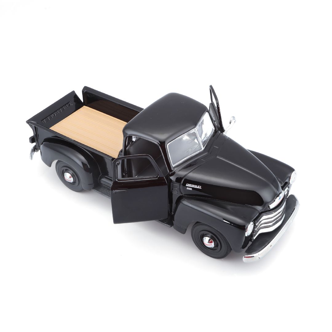 Maisto 1/25 SE 1950 Chevrolet 3100 Pickup - Black