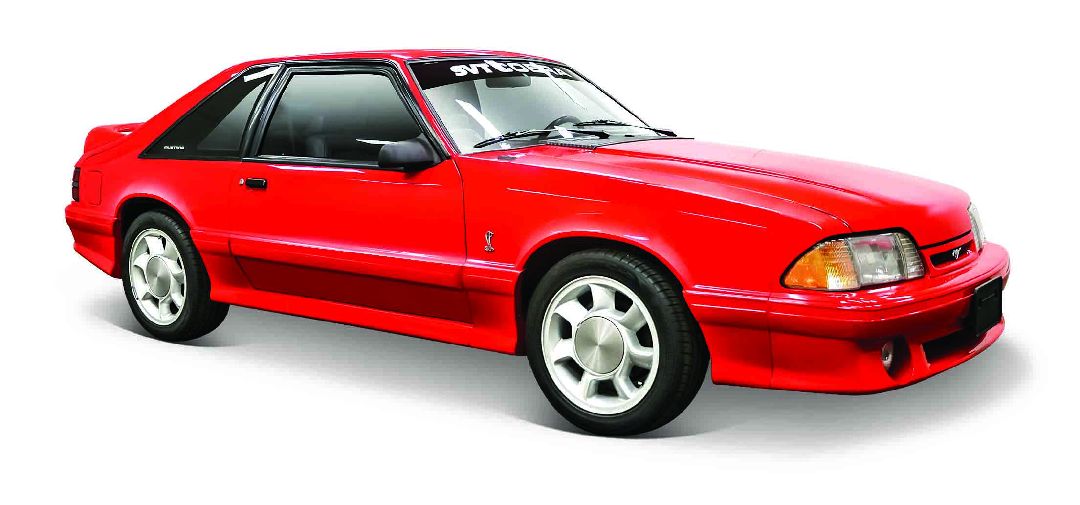 Maisto 1/24 SE 1993 Ford Mustang SVT Cobra (Red)