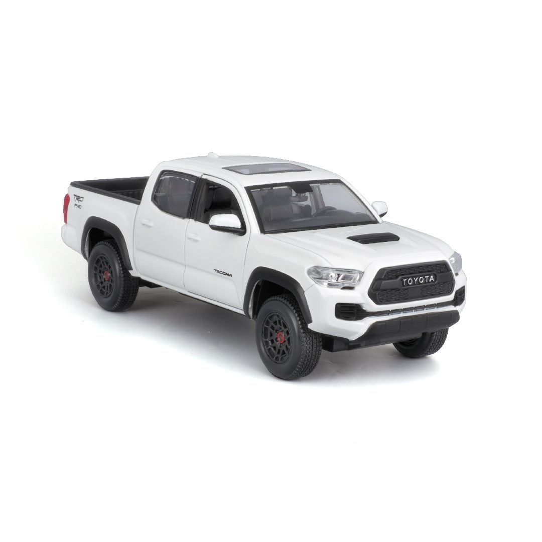 Maisto 1/27 SE 2023 Toyota Tacoma TRD Pro - White