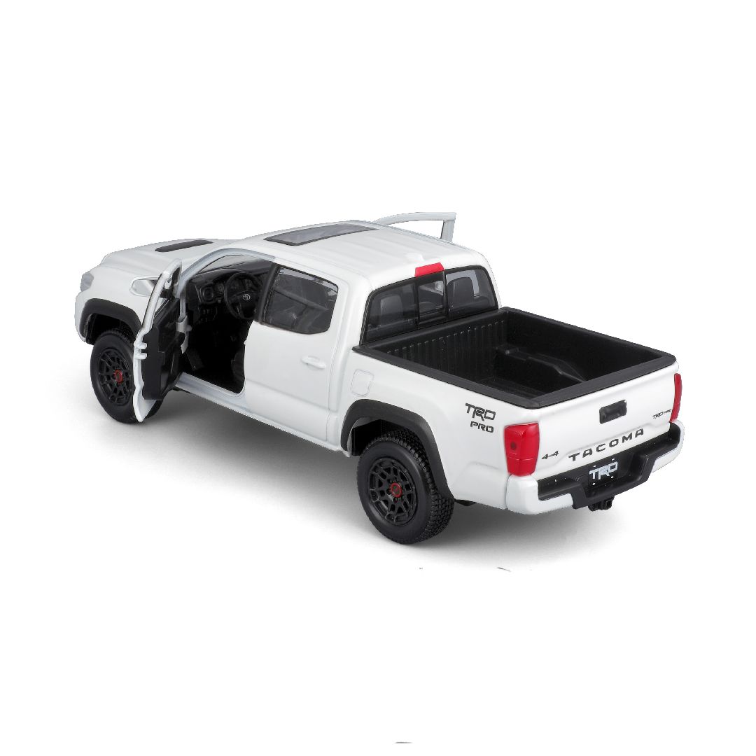 Maisto 1/27 SE 2023 Toyota Tacoma TRD Pro - White
