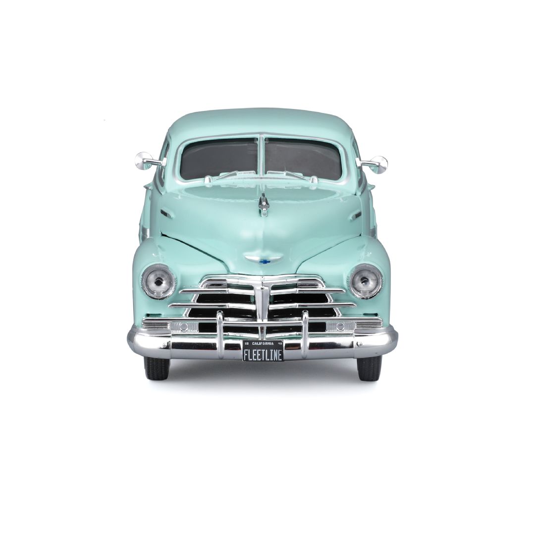 Maisto 1/24 SE 1948 Chevrolet Fleetline Aerosedan - Light Green