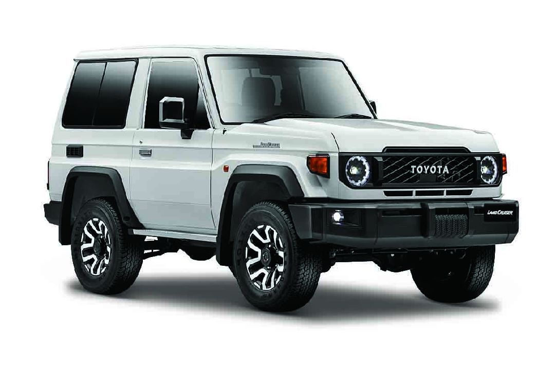 Maisto 1/24 SE 2024 Toyota Landcruiser 70 Hardtop DLX - White