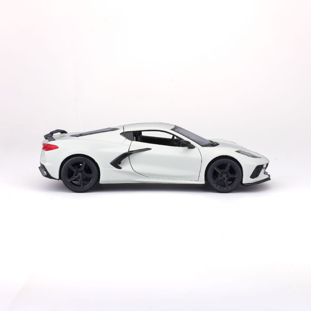 Maisto 1/24 AL 2020 Chevrolet Corvette Stingray Coupe (White)