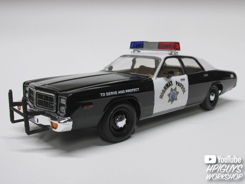 MPC 1978 Dodge Monaco CHP Police Car 2T 1/25 Model Kit (Level 2)