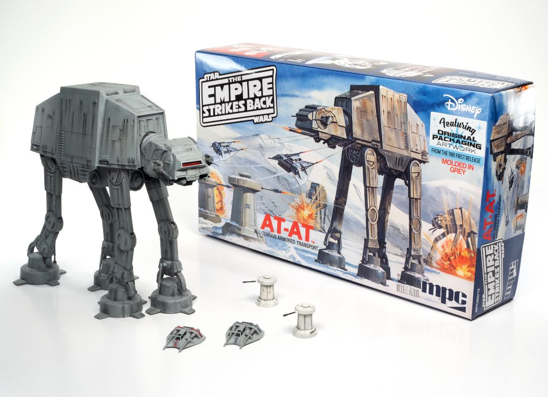MPC Star Wars: The Empire Strikes Back AT-AT 1/100 Model Kit - Click Image to Close