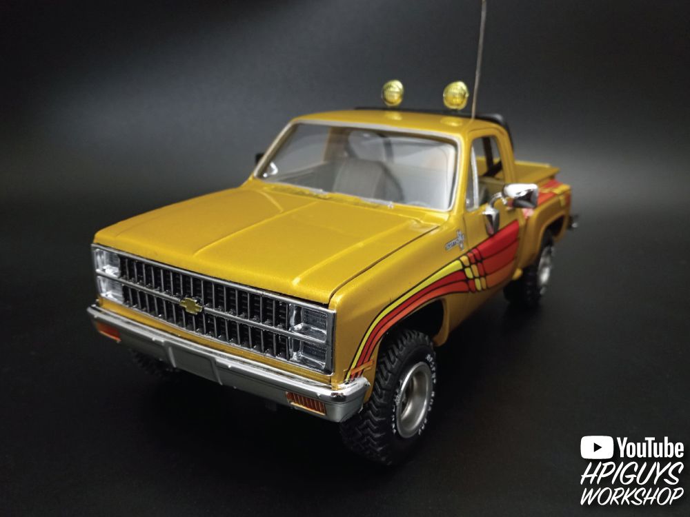 MPC 1/25 1981 Chevy Stepside Pickup Sod Buster Model Kit