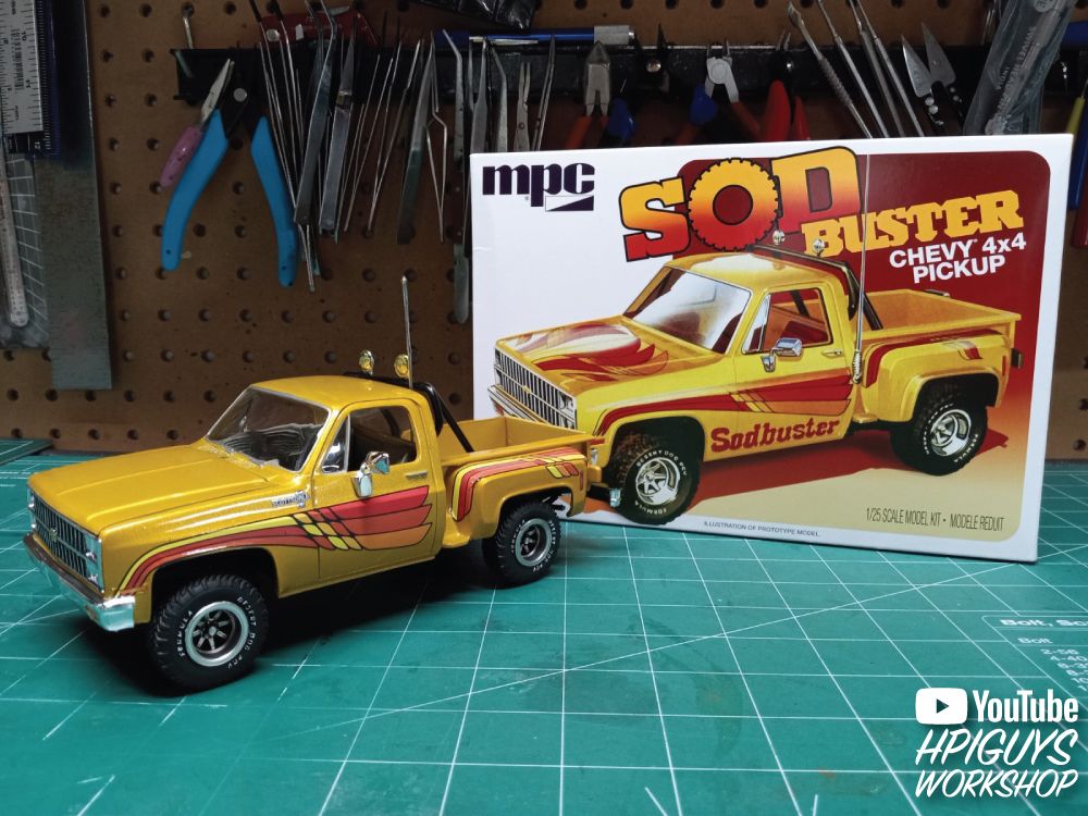 MPC 1/25 1981 Chevy Stepside Pickup Sod Buster Model Kit
