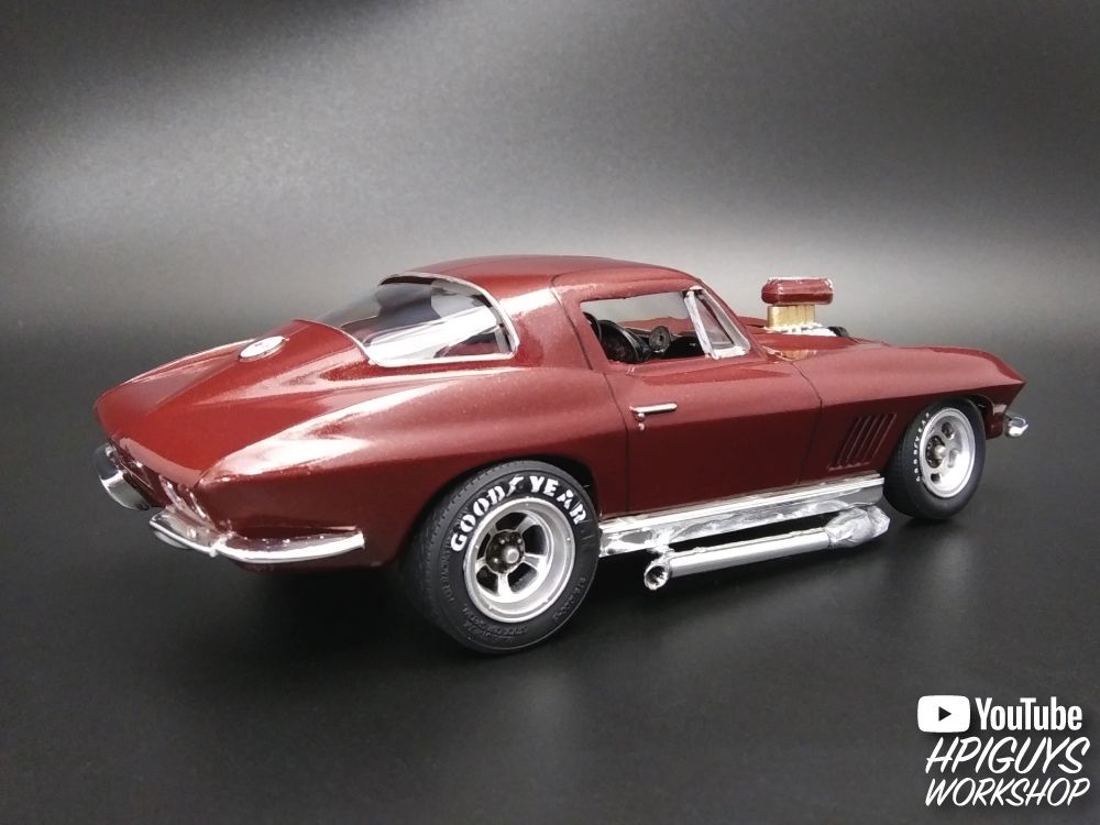 MPC 1/25 Scale 1967 Chevy Corvette Stingray "Streaker Vette"