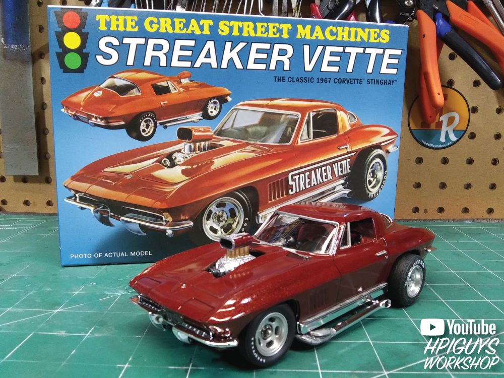 MPC 1/25 Scale 1967 Chevy Corvette Stingray "Streaker Vette"