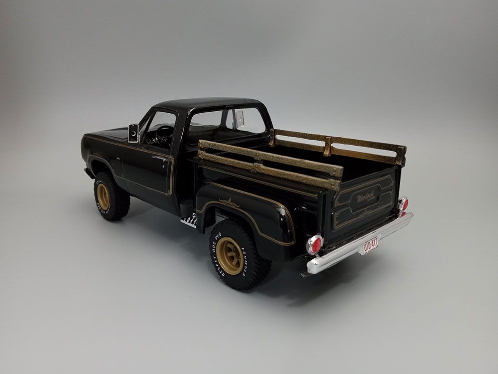 MPC 1/25 1977 Dodge Warlock Pickup 2T