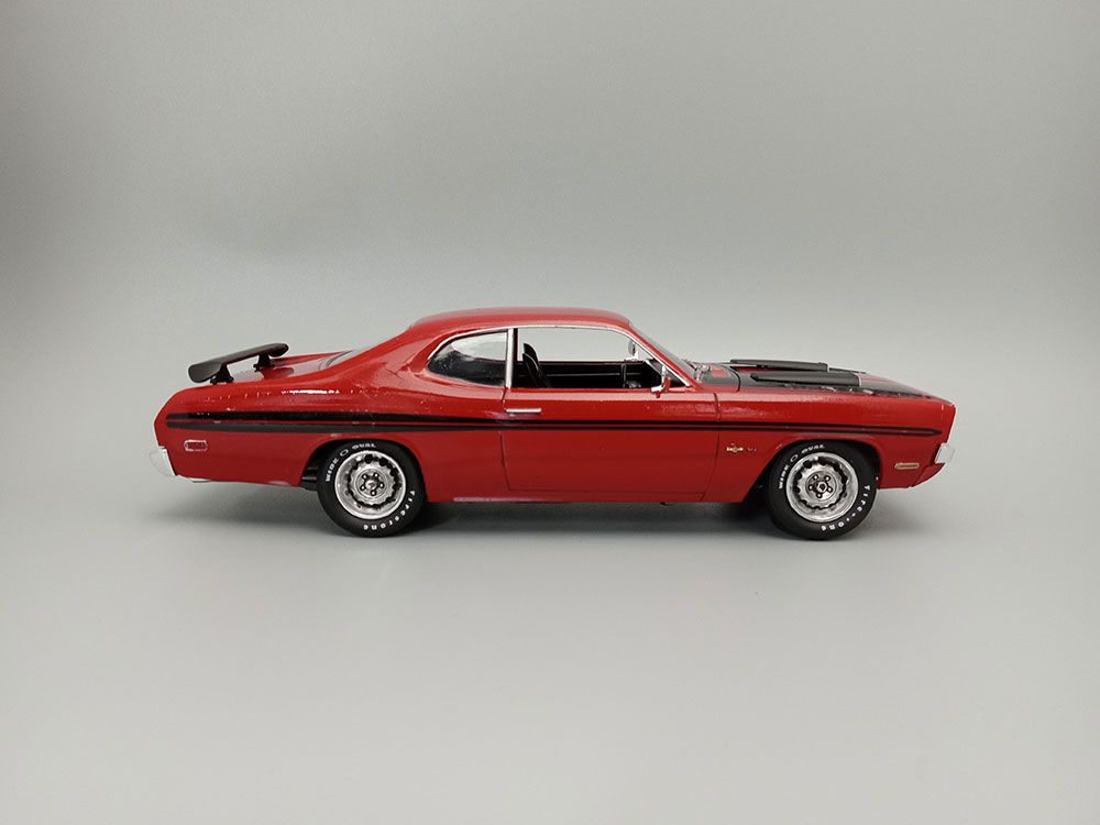 MPC 1/25 1971 Dodge Demon