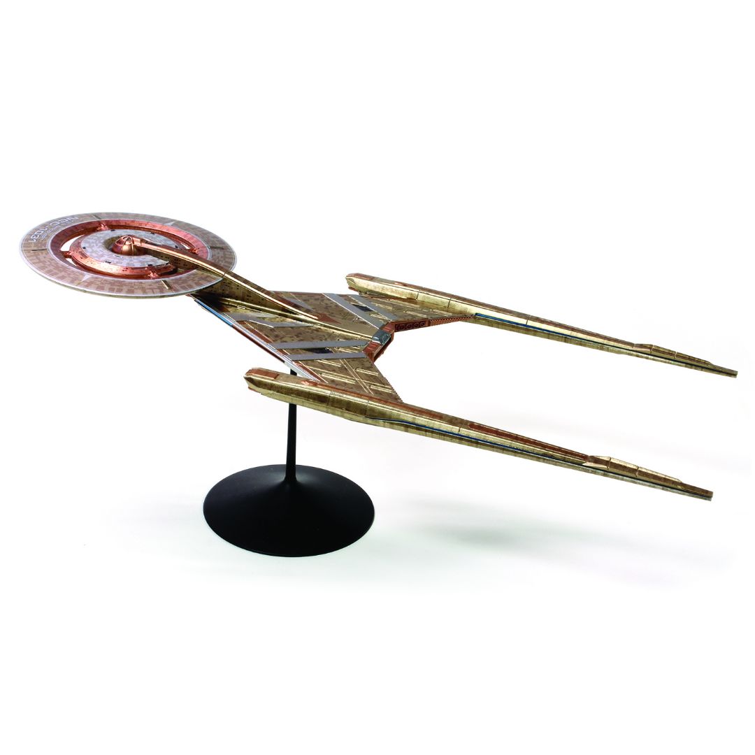 Polar Lights Star Trek U.S.S. Discovery 2T 1/2500 Model Kit (Le - Click Image to Close