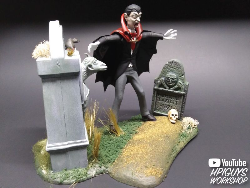 Polar Lights Haunted Manor: Flight of the Vampire 1/12 Model Kit - Click Image to Close