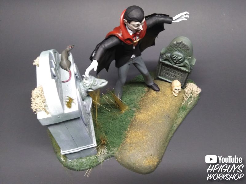 Polar Lights Haunted Manor: Flight of the Vampire 1/12 Model Kit - Click Image to Close