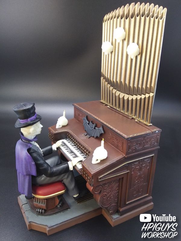 Polar Lights Haunted Manor: Play It Again, Tom! 1/12 Model Kit - Click Image to Close