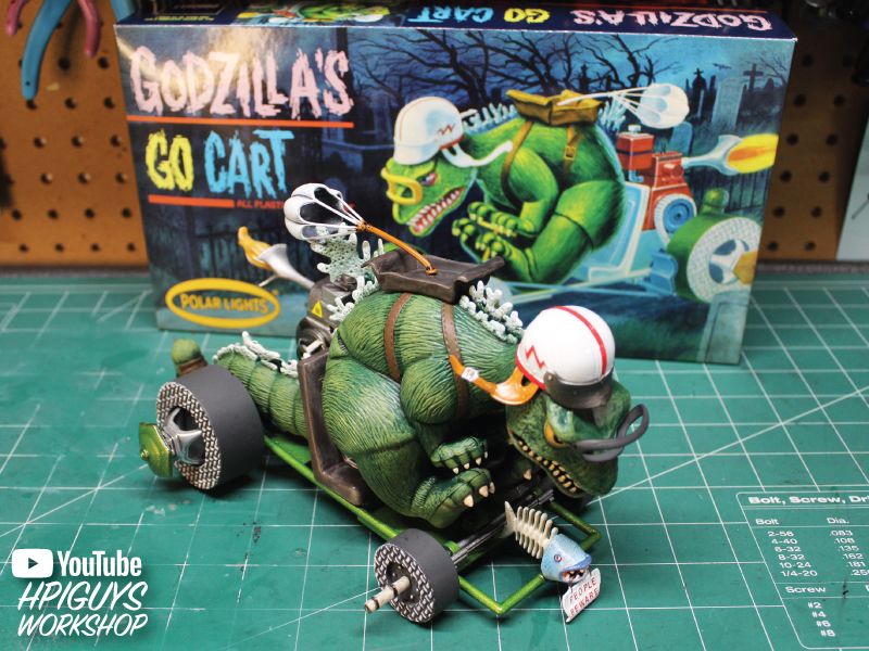 Polar Lights Godzilla's Go Cart Model Kit (Level 2) - Click Image to Close