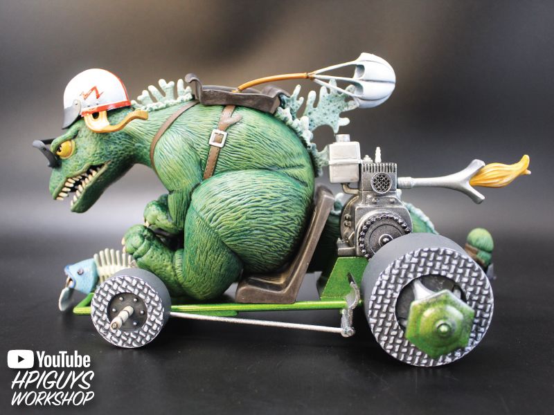 Polar Lights Godzilla's Go Cart Model Kit (Level 2) - Click Image to Close