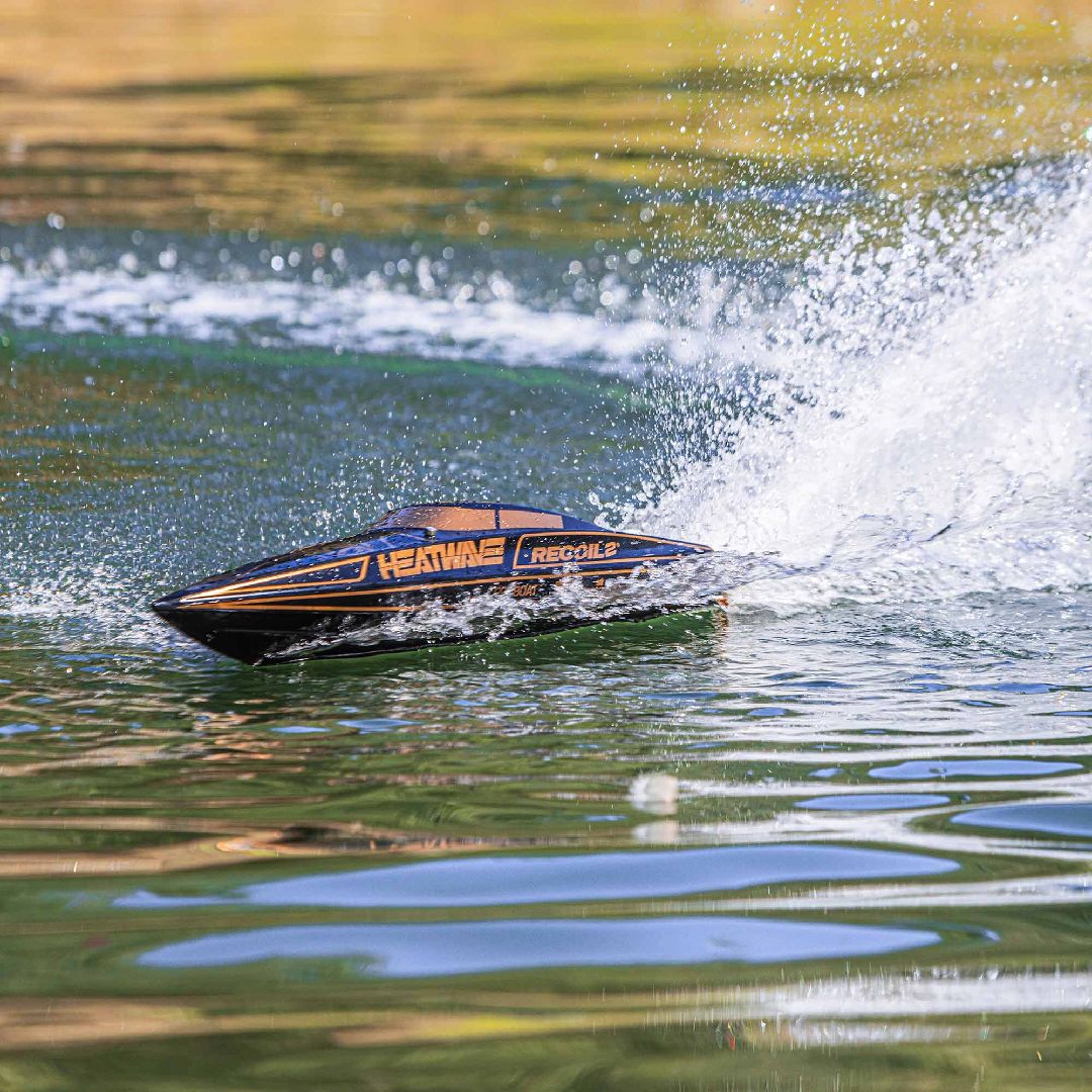 Pro Boat Heatwave Recoil 2 V2 26 Self-Right, BLX RTR (B&C Incl)