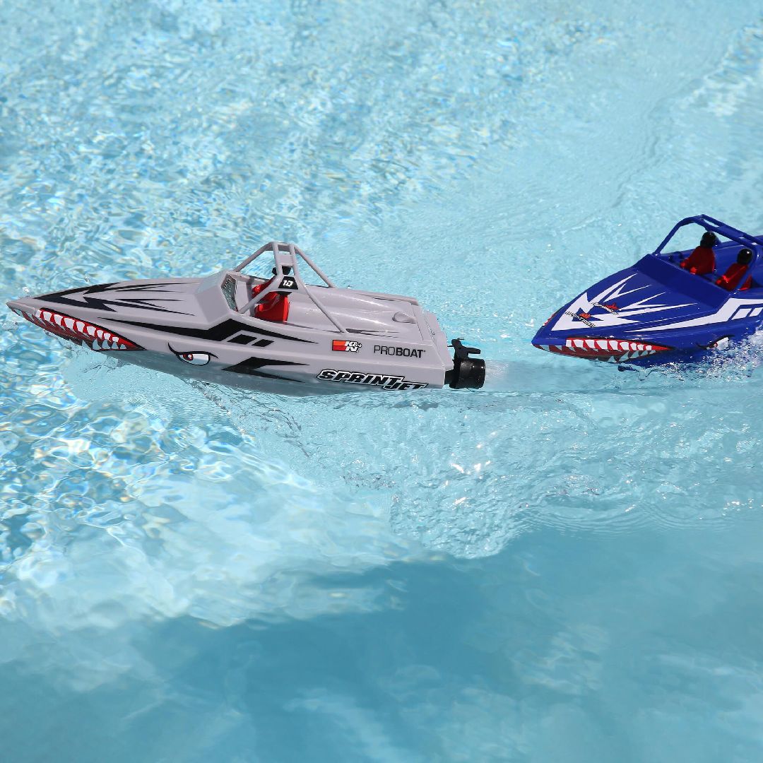 Pro Boat Sprintjet 9" Self-Right Jet Boat RTR -Silver(B&C Incl)