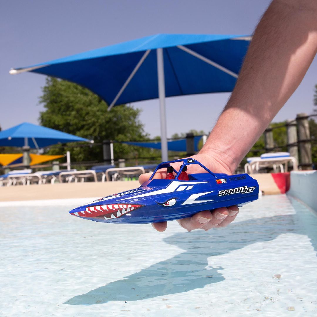 Pro Boat Sprintjet 9" Self-Right Jet Boat RTR - Blue (B&C Incl)