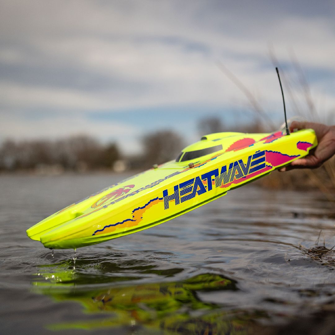 Pro Boat Blackjack 24" V2 Catamaran BLX, Heat Wave Visual RTR