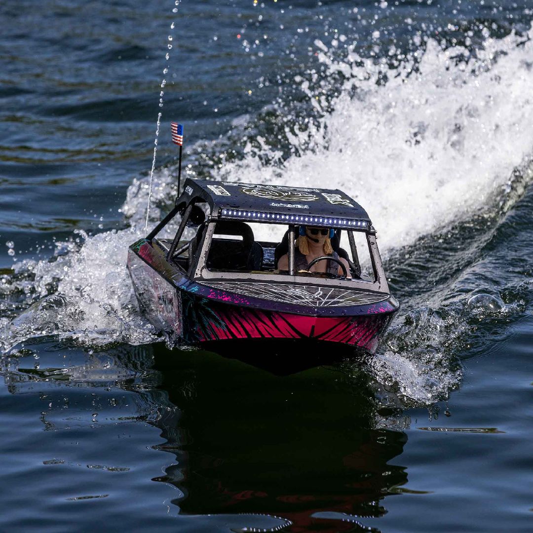Pro Boat 1/6 Jetstream Boat Brushless 24 Shreddy RTR