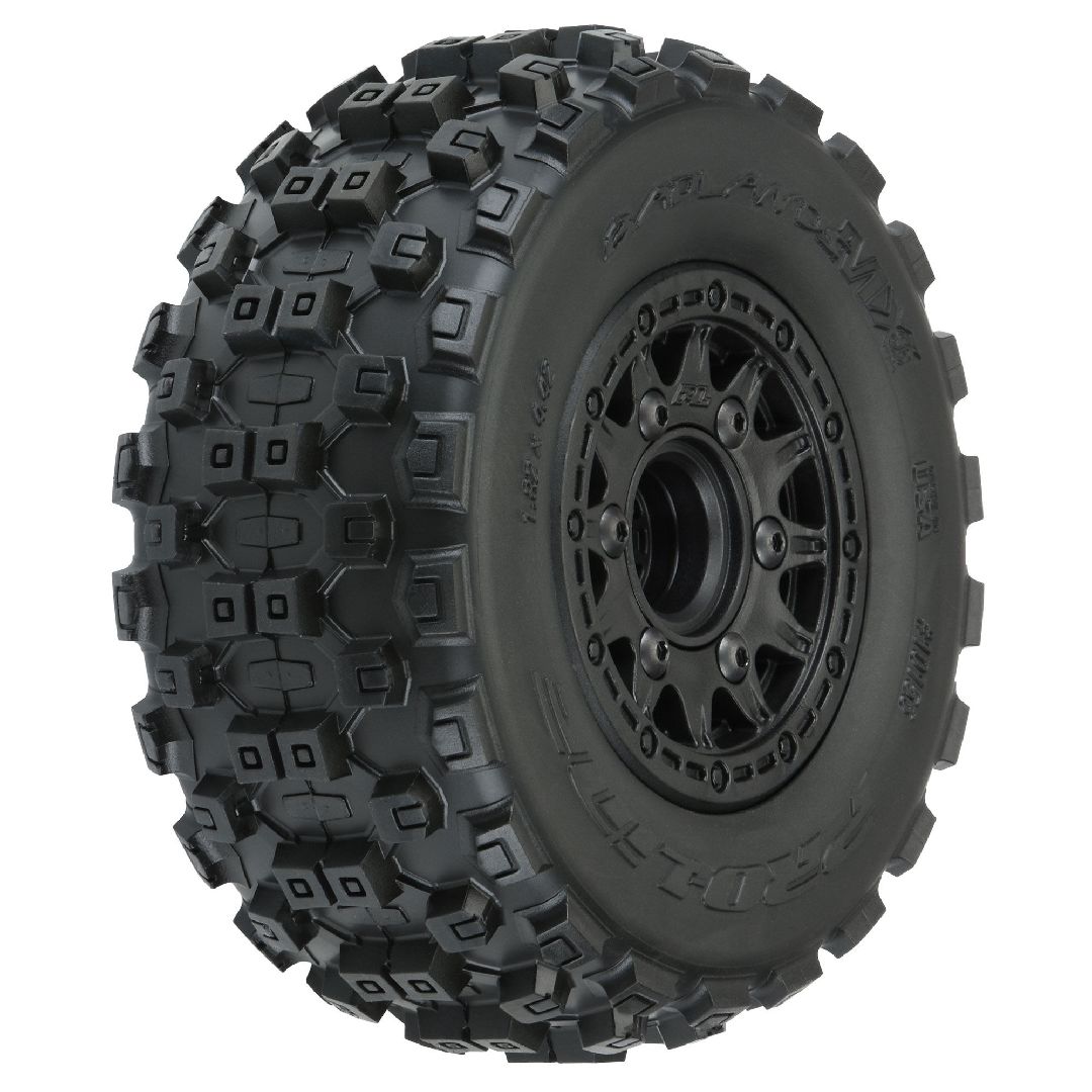 Pro-Line Badlands 2.2"/3.0" (Med) Tires on Rem Hex Wheels (2)